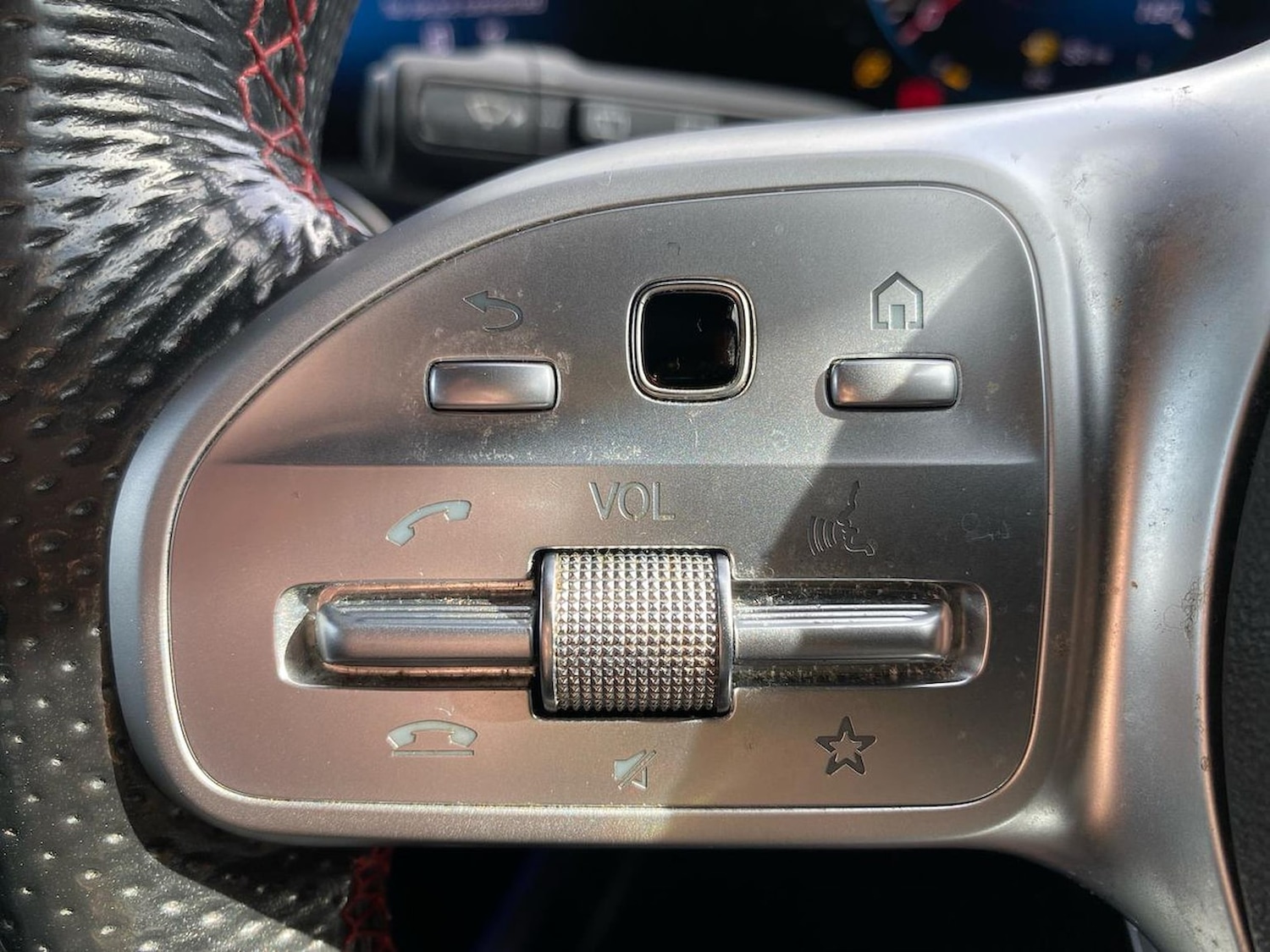 Used Mercedes-Benz GLB 2021 for sale - 76101353: Photo 26