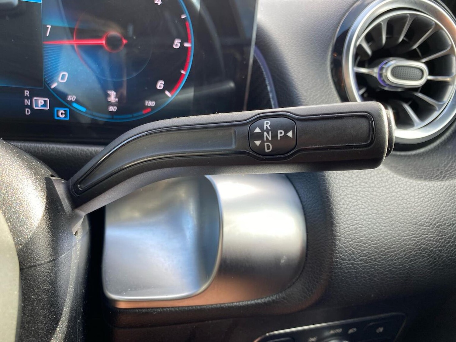 Used Mercedes-Benz GLB 2021 for sale - 76101353: Photo 29