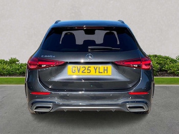 Used Mercedes-Benz C Class 2025 for sale - 78733495: Photo
