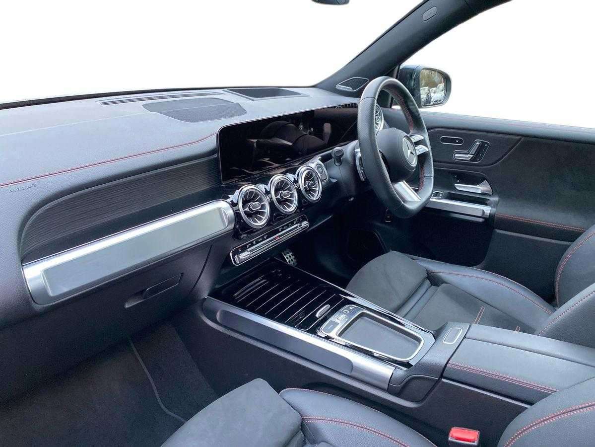 Used Mercedes-Benz EQB 2025 for sale - 77687975: Photo 7