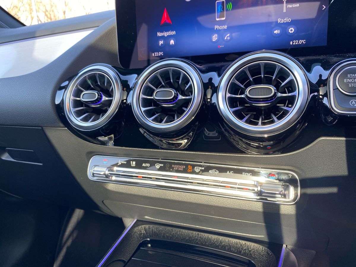 Used Mercedes-Benz GLA 2023 for sale - 78125250: Photo 12