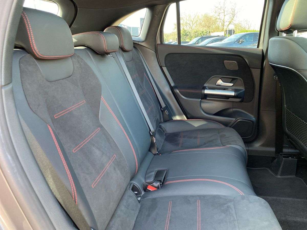 Used Mercedes-Benz GLA 2023 for sale - 78125250: Photo 16