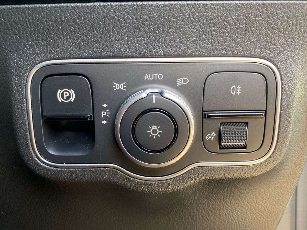 Used Mercedes-Benz GLA 2023 for sale - 78125250: Photo 22