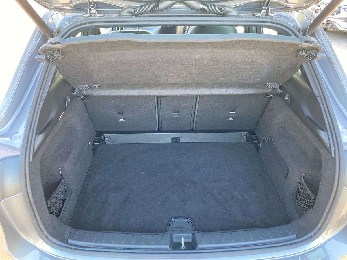 Used Mercedes-Benz GLA 2023 for sale - 78192005: Photo 17