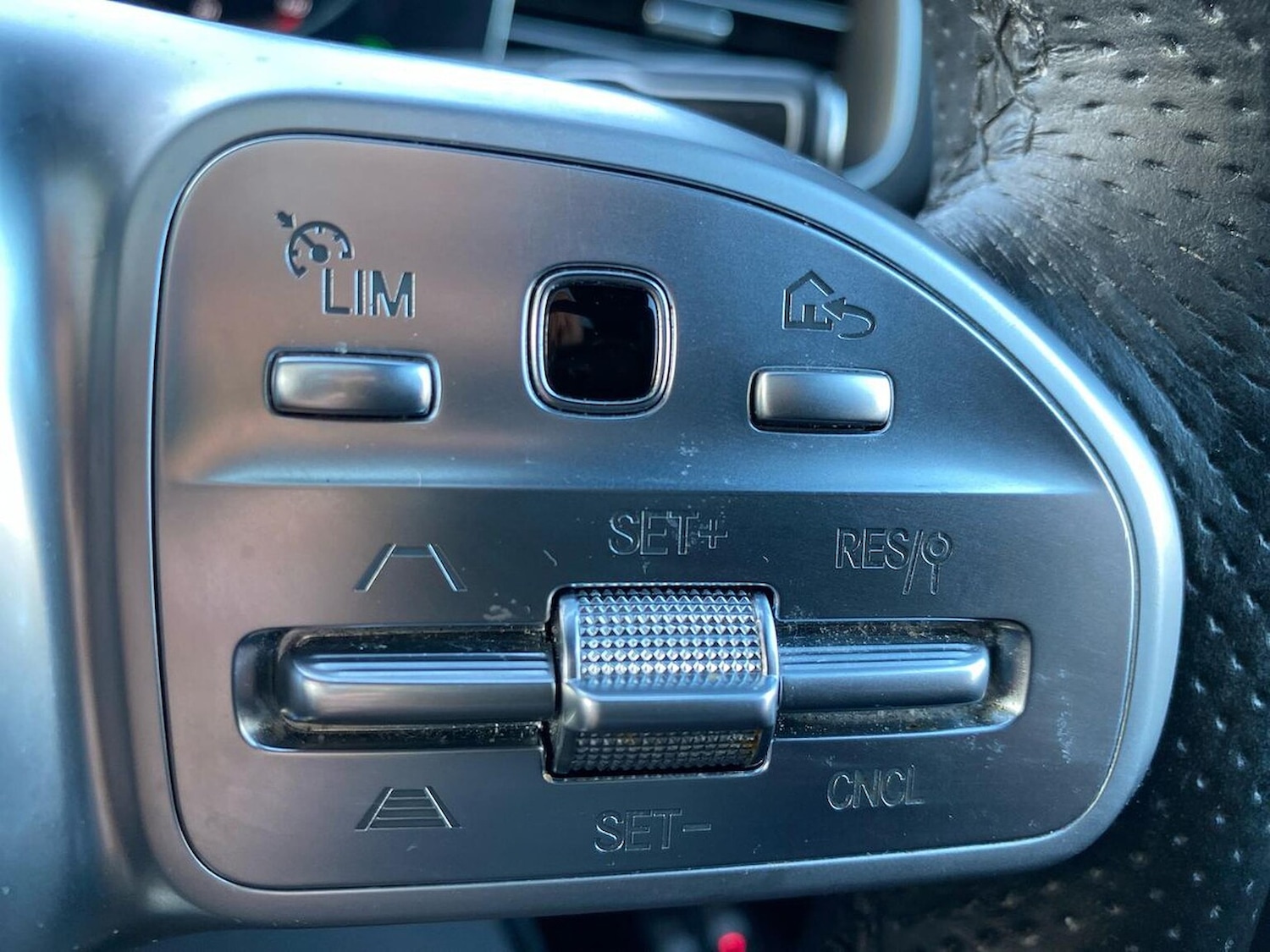 Used Mercedes-Benz GLS 2020 for sale - 76924597: Photo 27