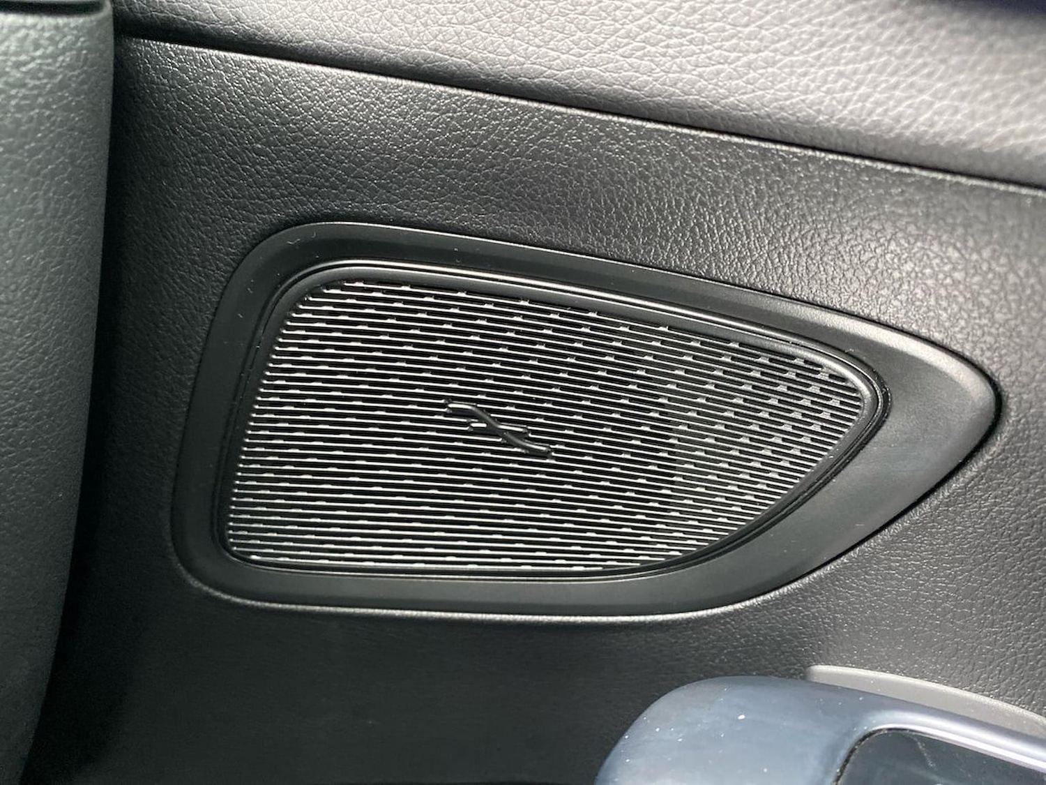 Used Mercedes-Benz C Class 2023 for sale - 76611621: Photo 31