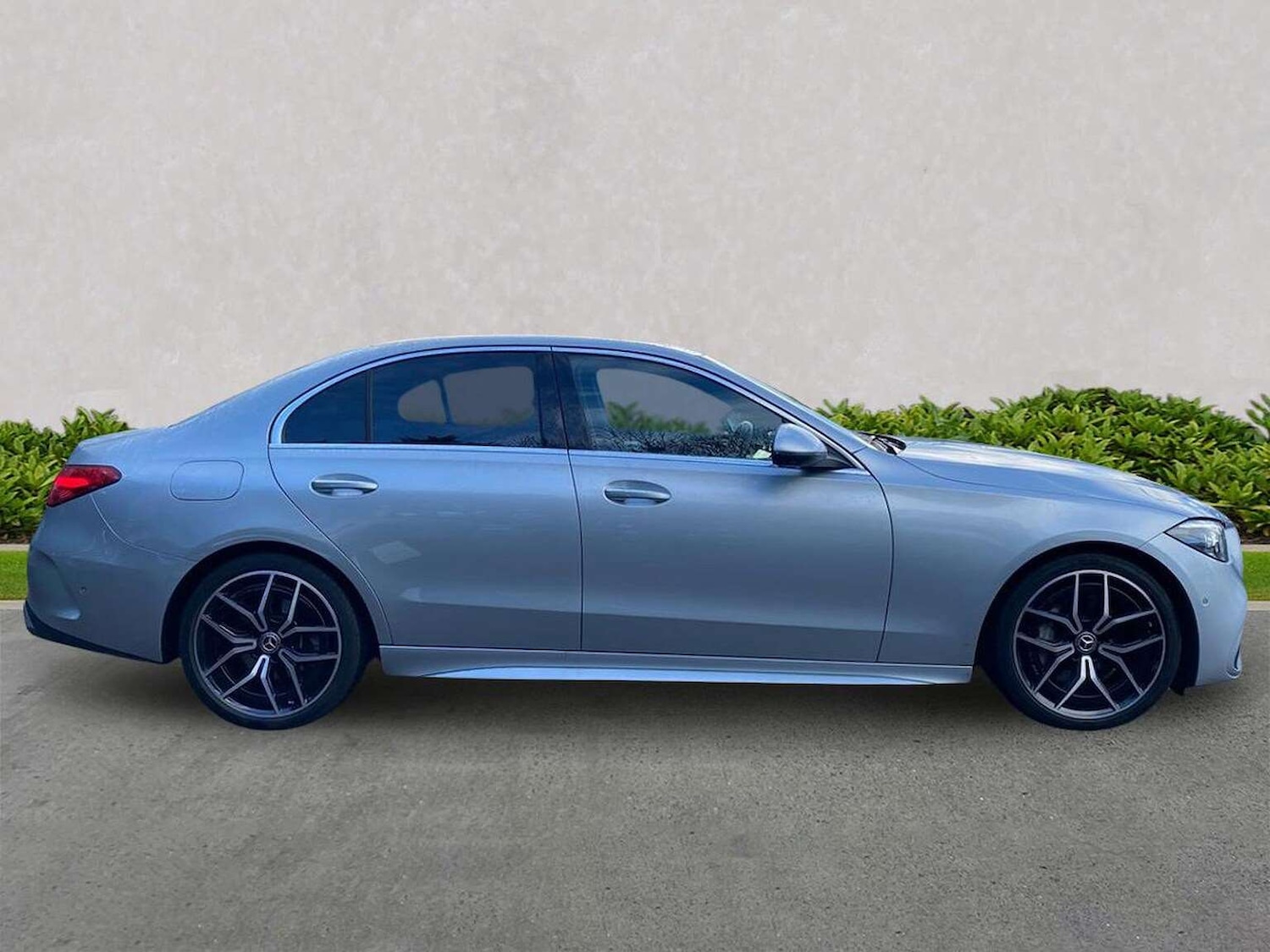 Used Mercedes-Benz C Class 2024 for sale - 77872101: Photo 3