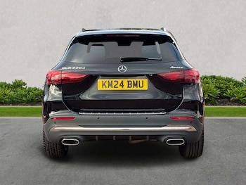 Used Mercedes-Benz GLA 2024 for sale - 77931701: Photo