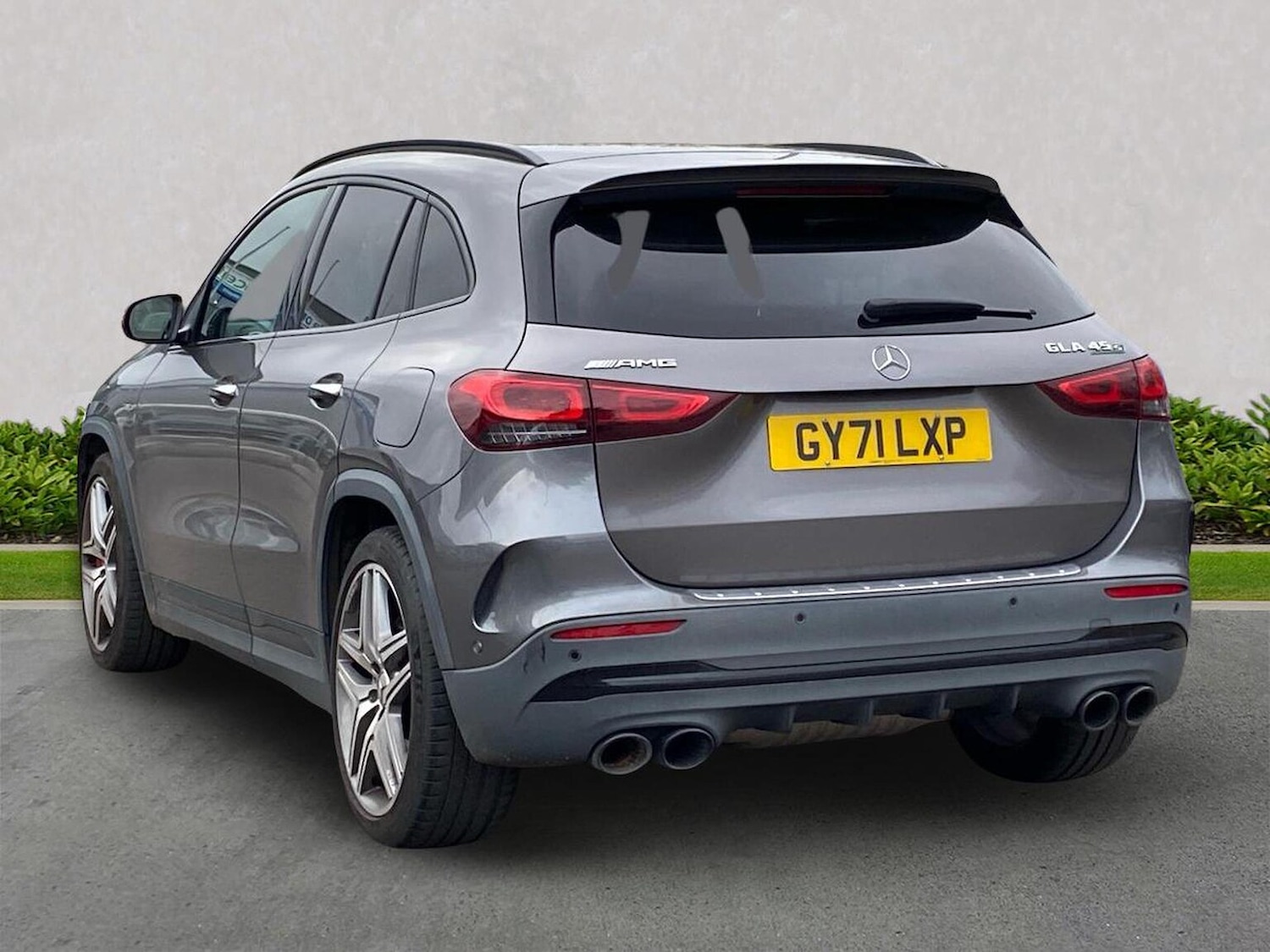 Used Mercedes-Benz GLA 2021 for sale - 76920096: Photo 2