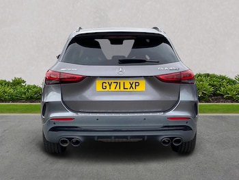 Used Mercedes-Benz GLA 2021 for sale - 76920096: Photo