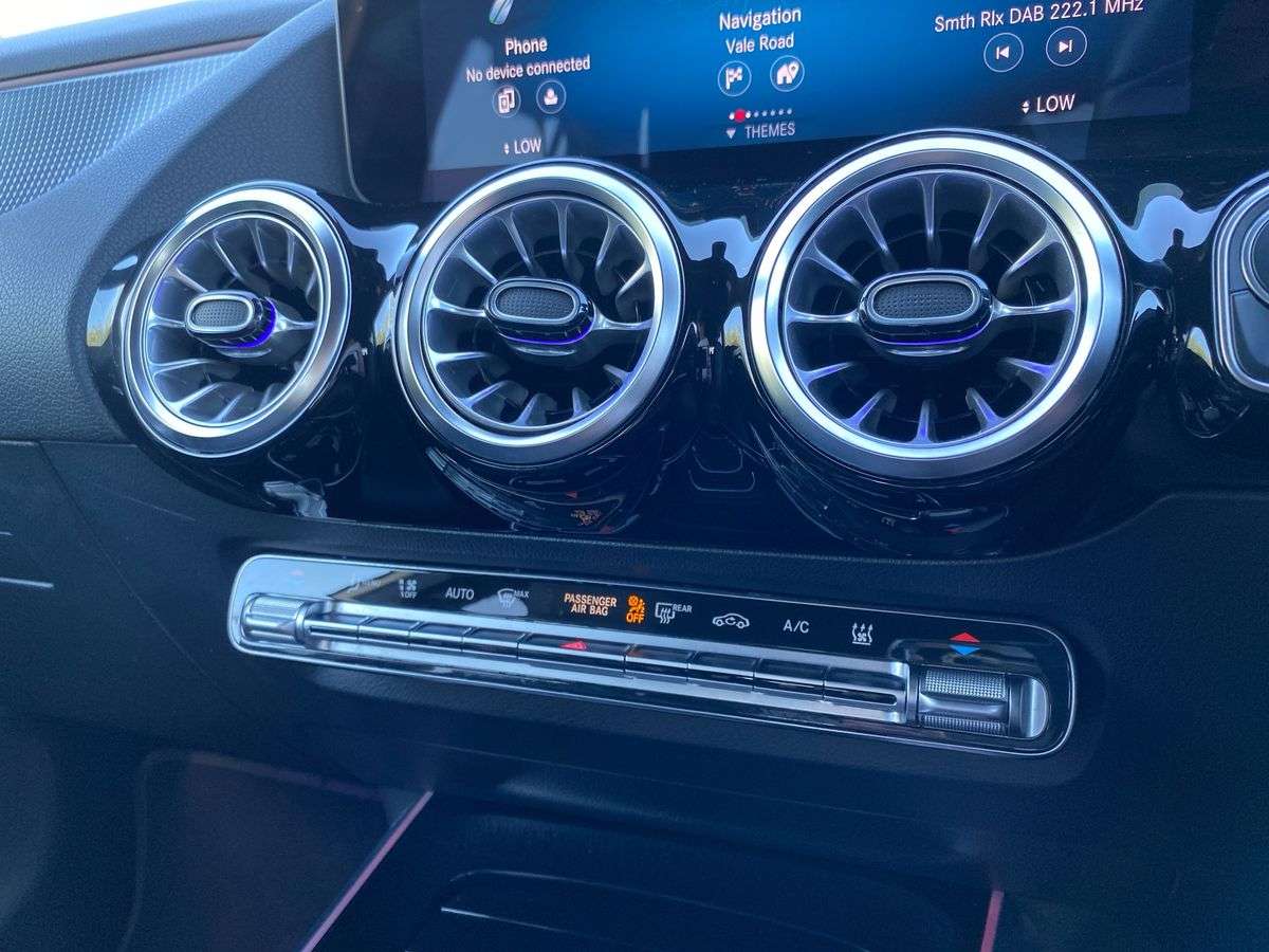 Used Mercedes-Benz EQA 2022 for sale - 78191326: Photo 12