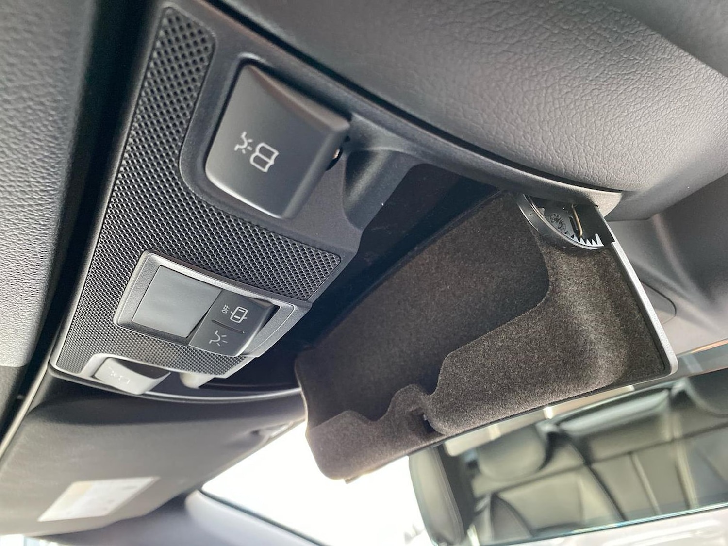 Used Mercedes-Benz C Class 2022 for sale - 76693316: Photo 14