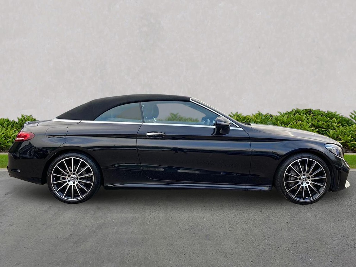 Used Mercedes-Benz C Class 2022 for sale - 76693316: Photo 3