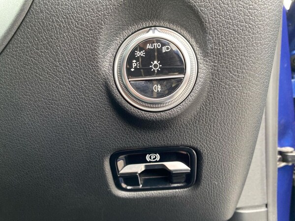 Used Mercedes-Benz C-Class 2023 for sale - 76236988: Photo 22