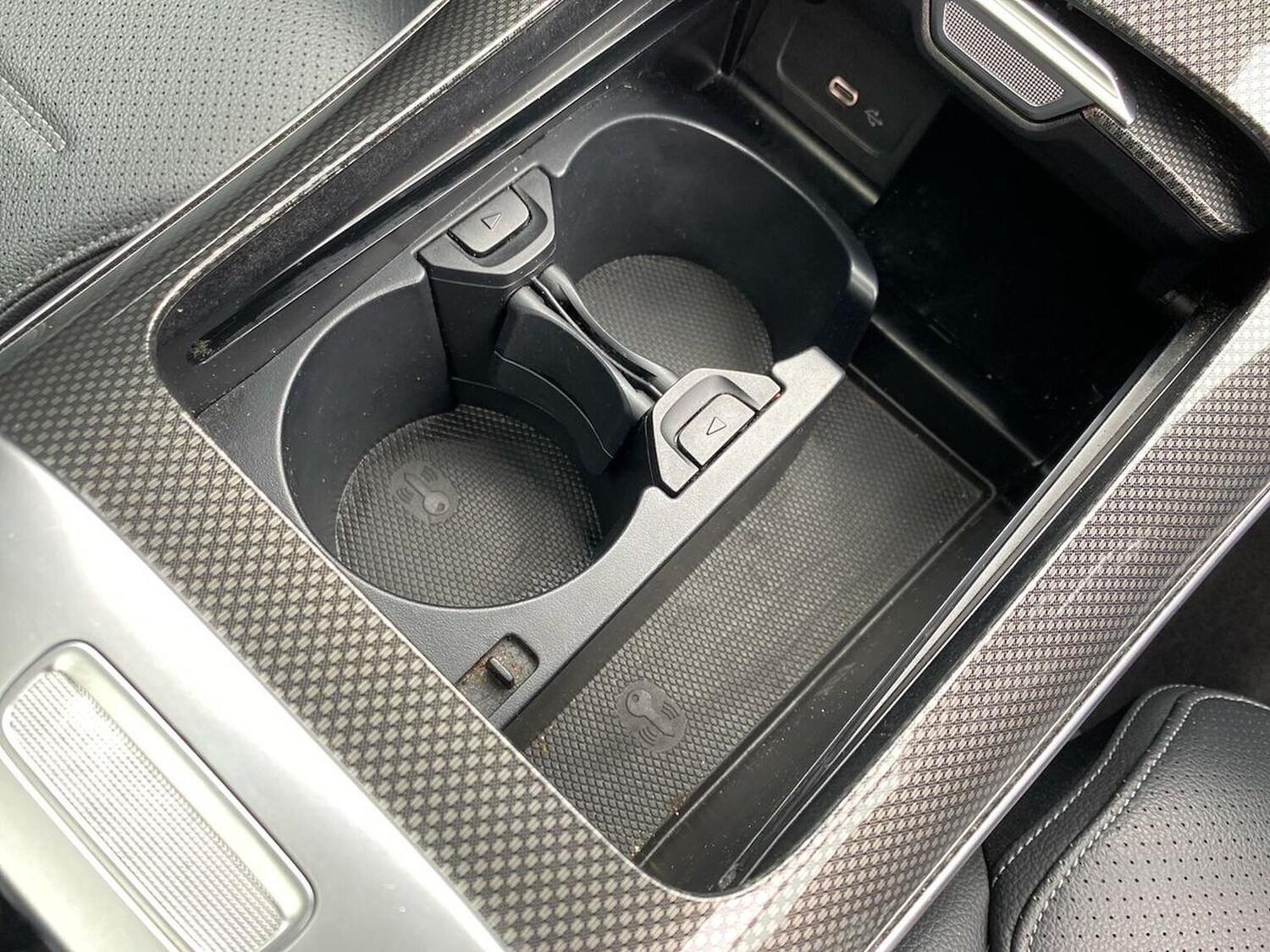 Used Mercedes-Benz C Class 2023 for sale - 76236988: Photo 32