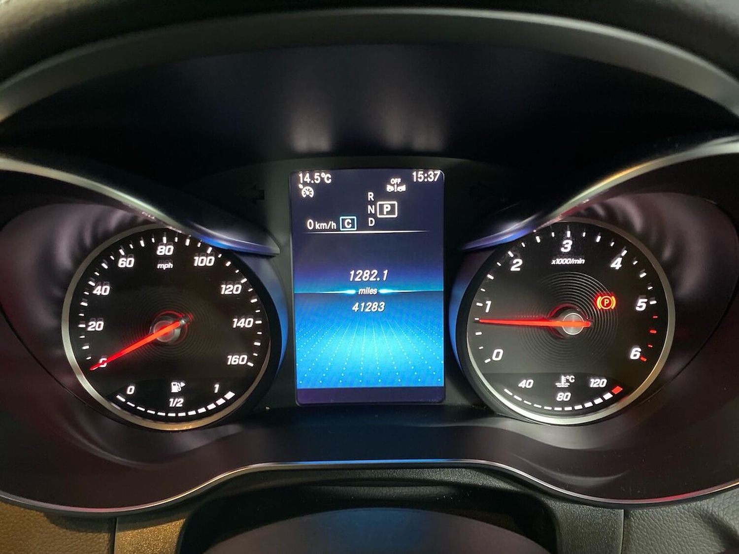 Used Mercedes-Benz GLC 2022 for sale - 76637716: Photo 10