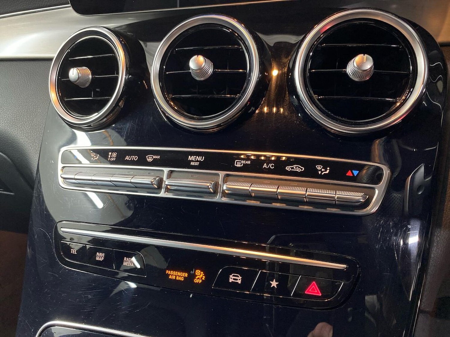 Used Mercedes-Benz GLC 2022 for sale - 76637716: Photo 12