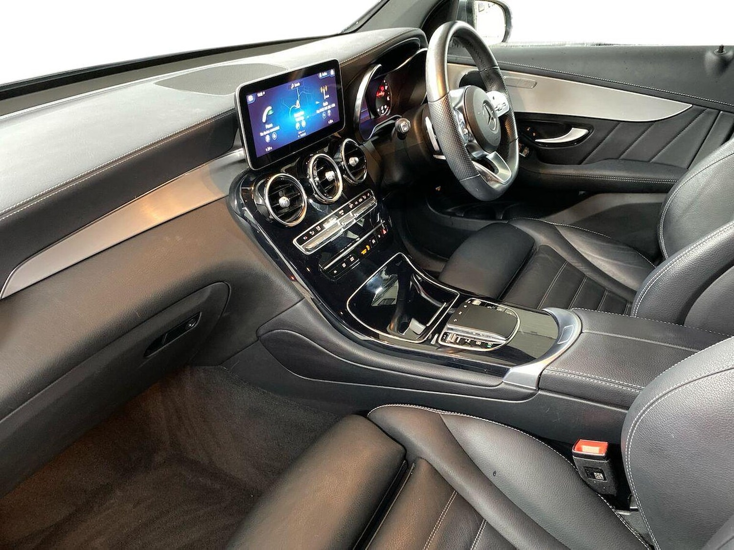 Used Mercedes-Benz GLC 2022 for sale - 76637716: Photo 7