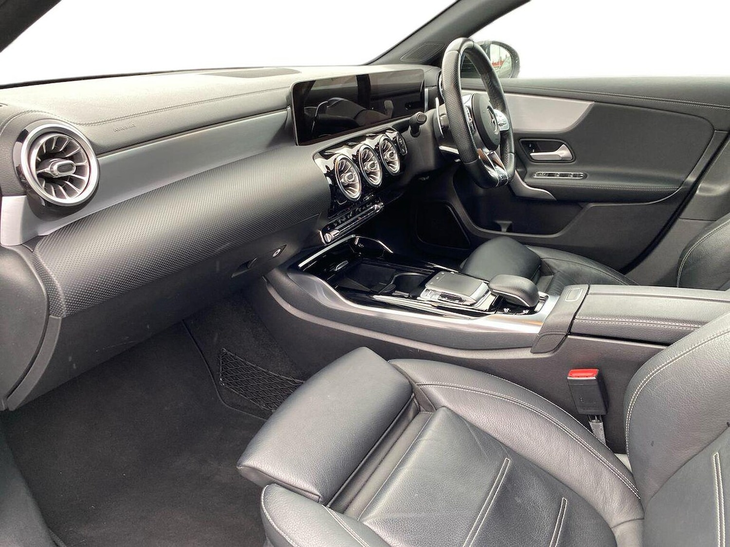 Used Mercedes-Benz A-Class 2019 for sale - 76532421: Photo 7