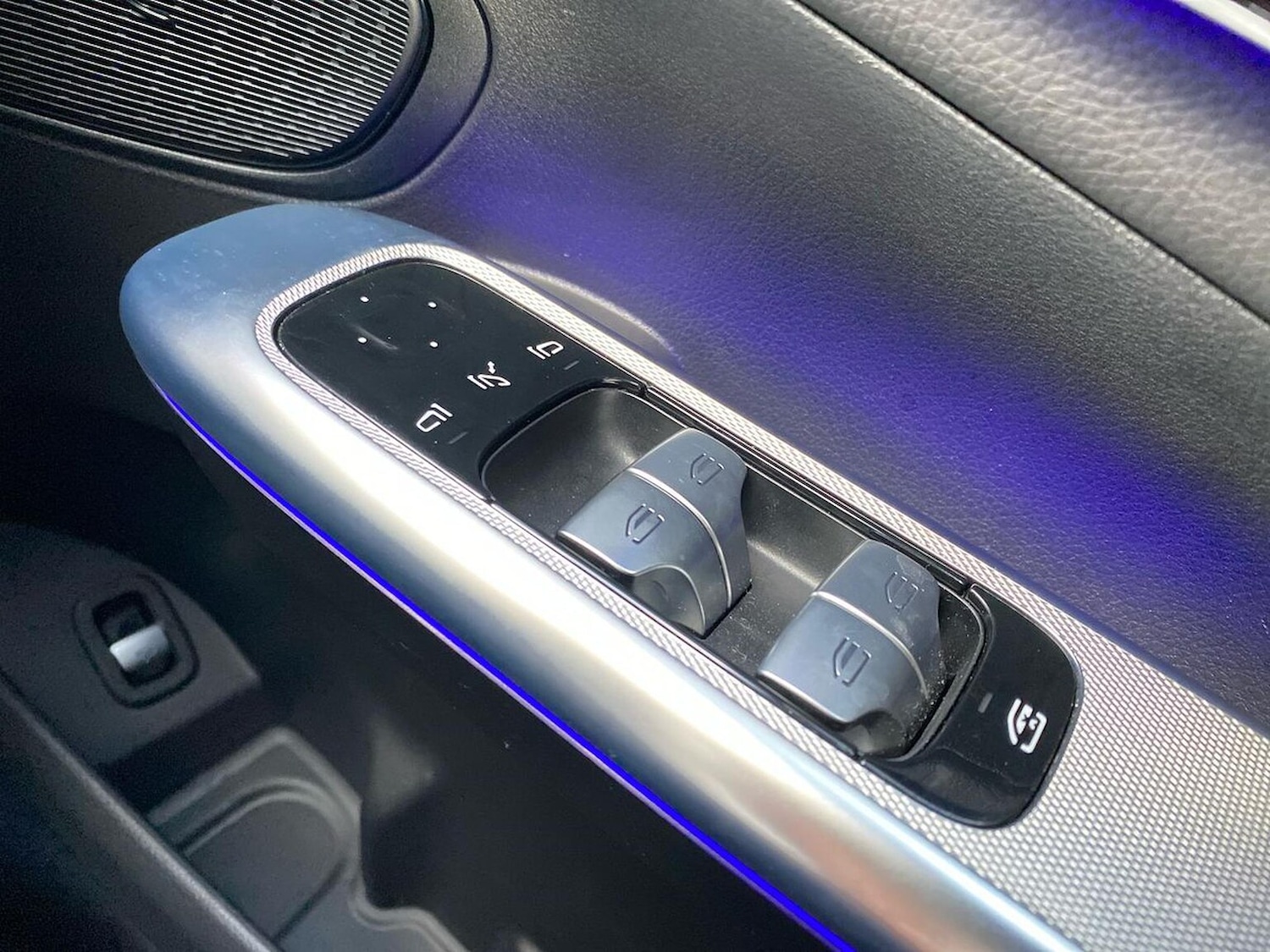 Used Mercedes-Benz GLC 2024 for sale - 76799350: Photo 21