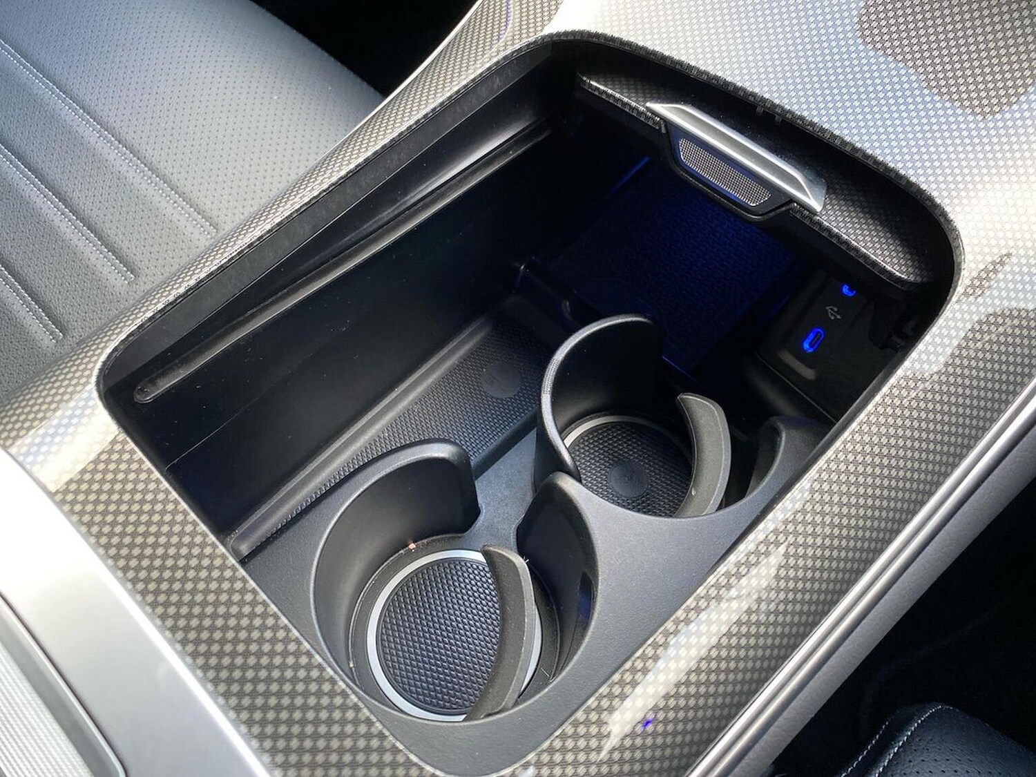 Used Mercedes-Benz GLC 2024 for sale - 76799350: Photo 32