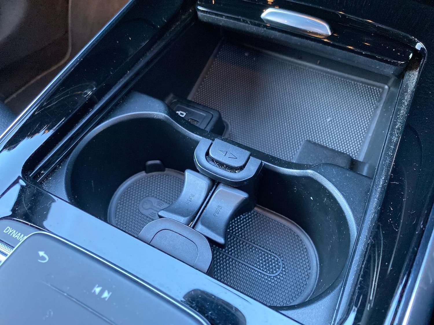 Used Mercedes-Benz GLA 2020 for sale - 77034643: Photo 32