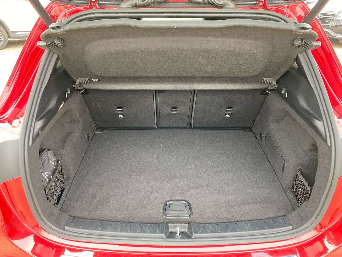 Used Mercedes-Benz GLA 2024 for sale - 78196217: Photo 17