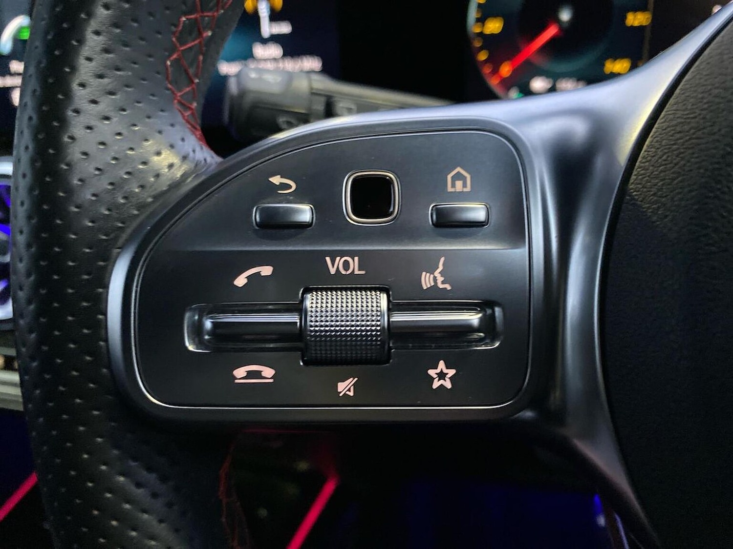 Used Mercedes-Benz EQA 2022 for sale - 76794881: Photo 26