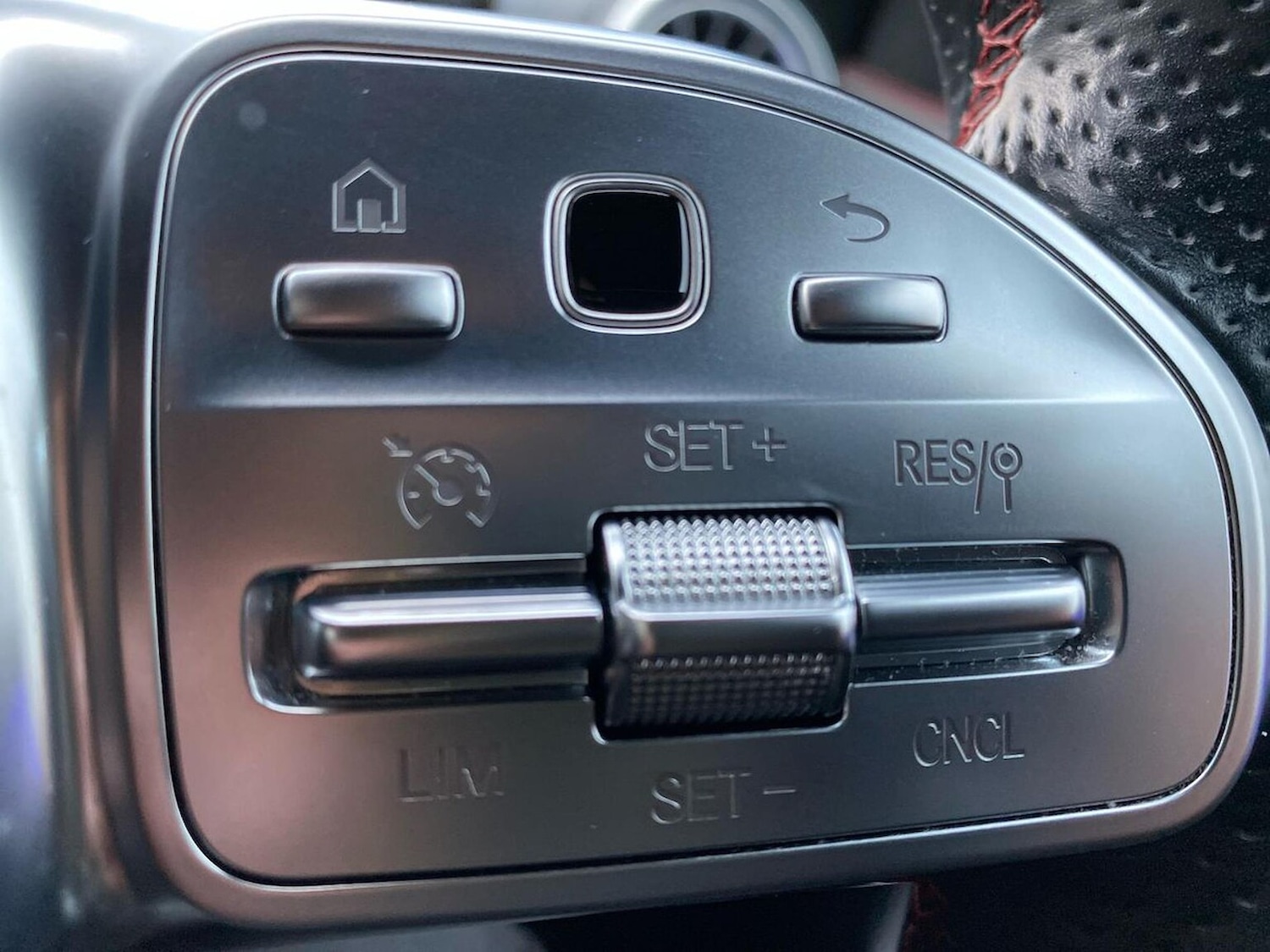 Used Mercedes-Benz EQA 2021 for sale - 76627934: Photo 27