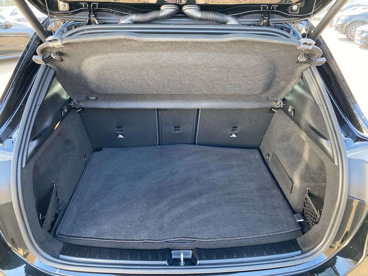 Used Mercedes-Benz GLA 2025 for sale - 78121848: Photo 17