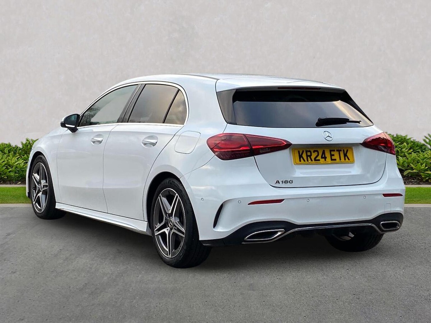 Used Mercedes-Benz A-Class 2024 for sale - 76655908: Photo 2