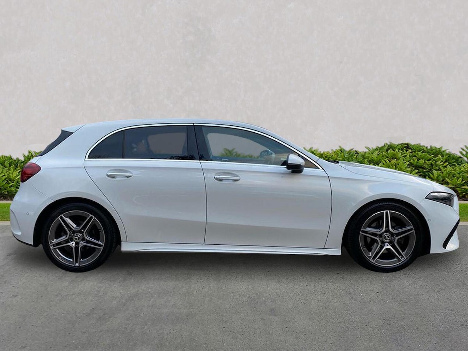 Used Mercedes-Benz A-Class 2024 for sale - 76655908: Photo 3