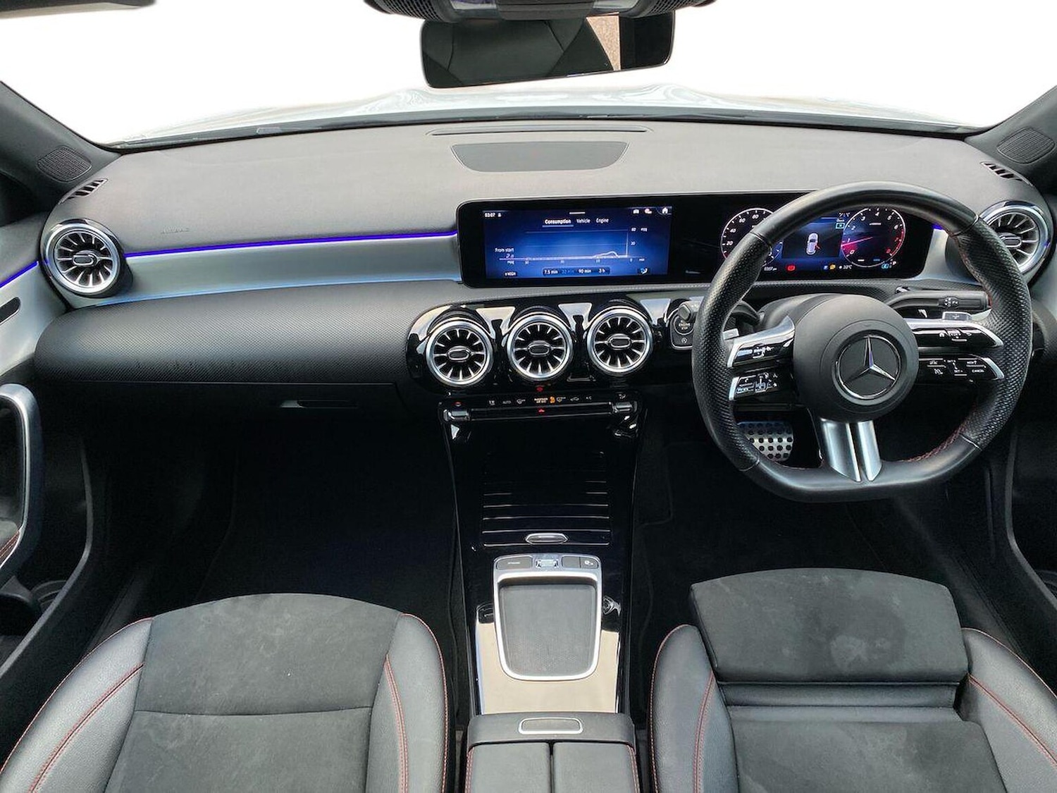 Used Mercedes-Benz A-Class 2024 for sale - 76655908: Photo 8