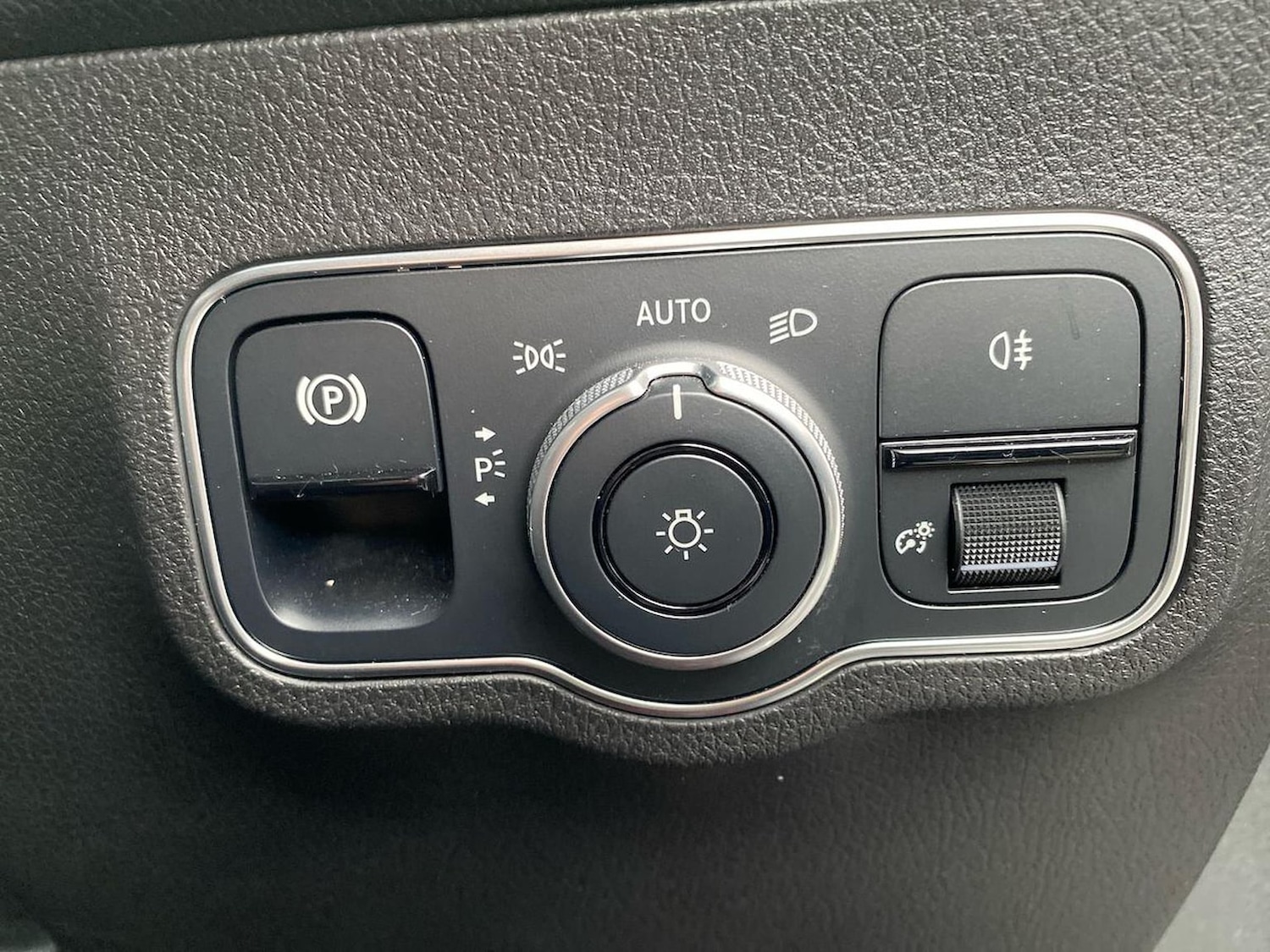 Used Mercedes-Benz GLB 2022 for sale - 76536615: Photo 22