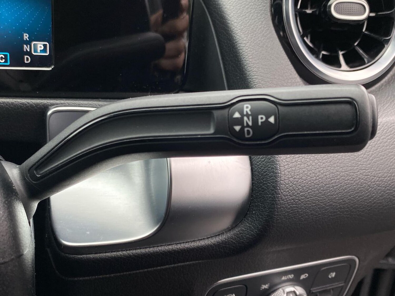 Used Mercedes-Benz GLB 2022 for sale - 76536615: Photo 29