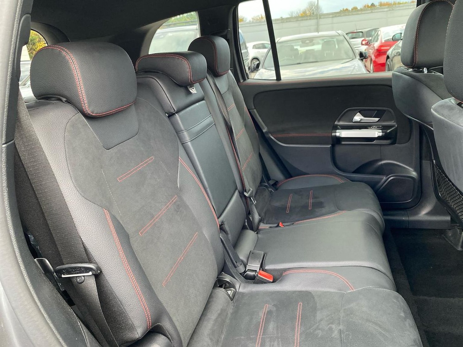 Used Mercedes-Benz GLB 2024 for sale - 76490516: Photo 16