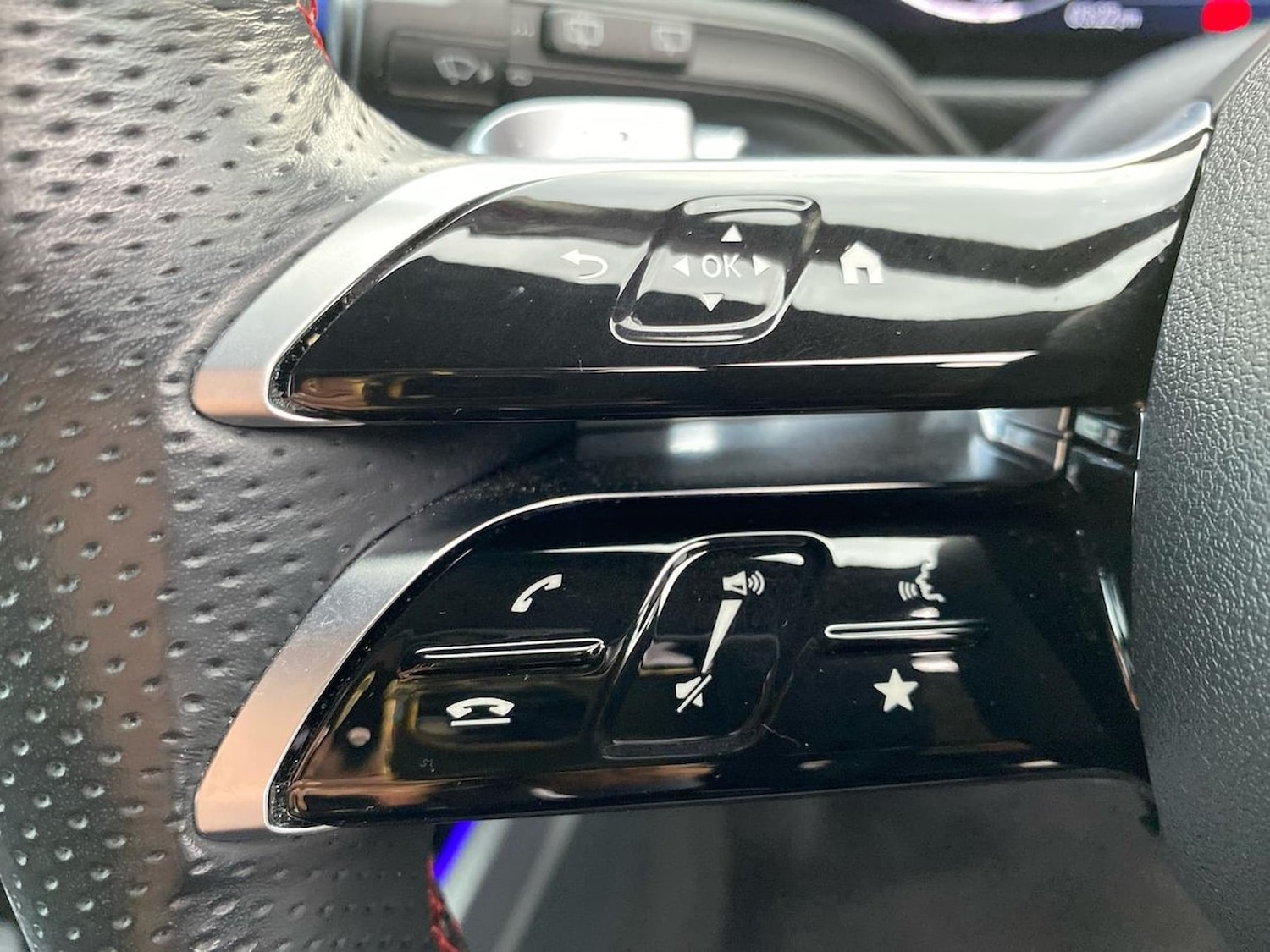 Used Mercedes-Benz GLB 2024 for sale - 76490516: Photo 26