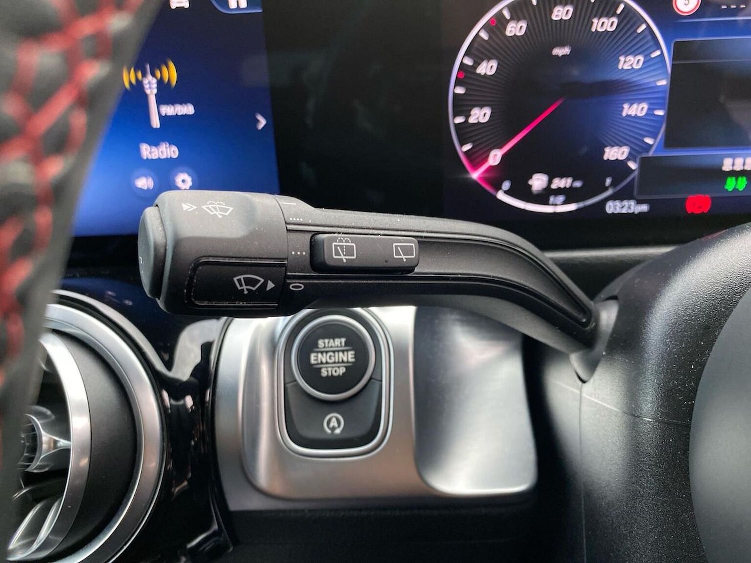 Used Mercedes-Benz GLB 2024 for sale - 76490516: Photo 28