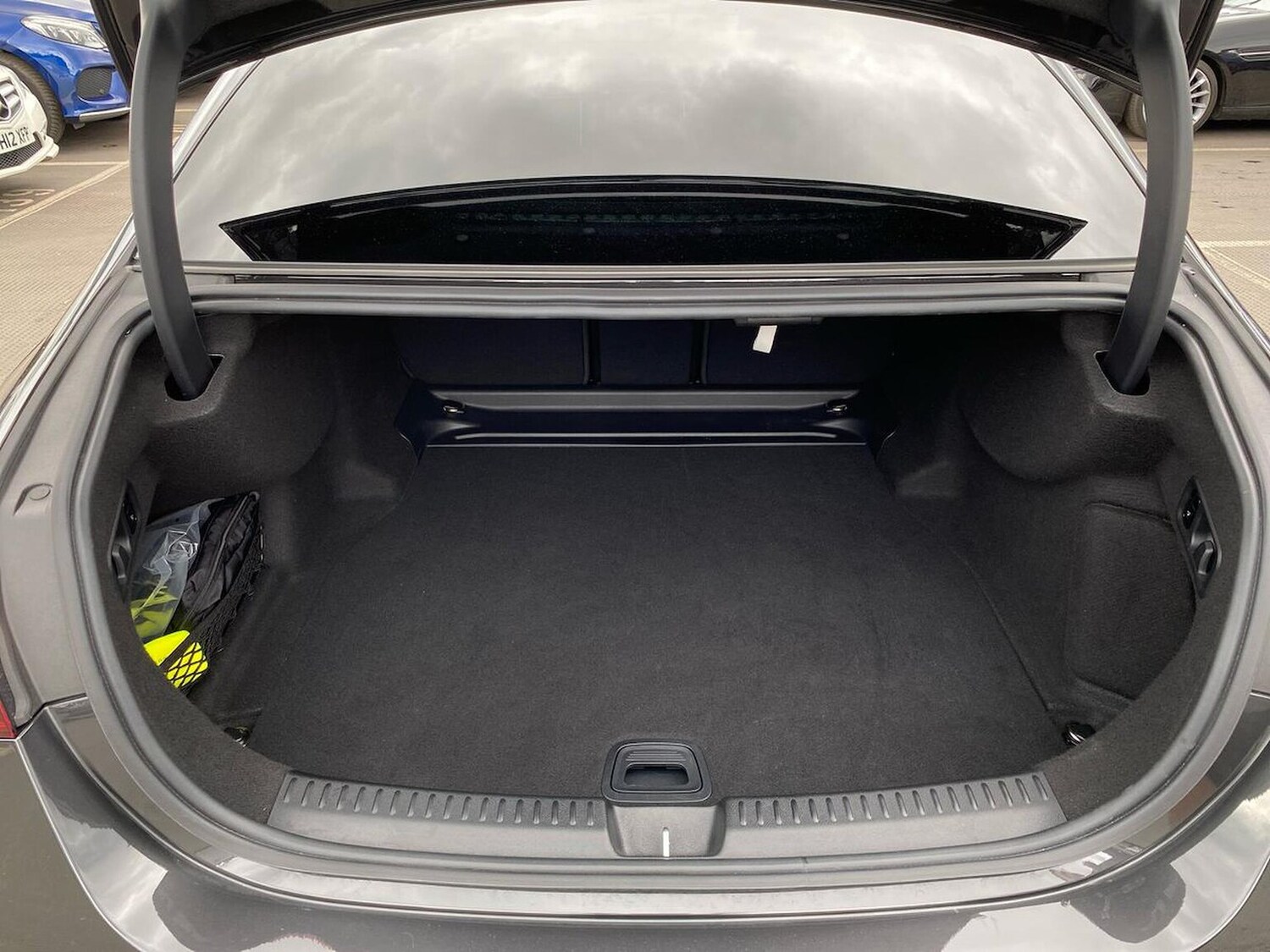 Used Mercedes-Benz E Class 2024 for sale - 76143008: Photo 17