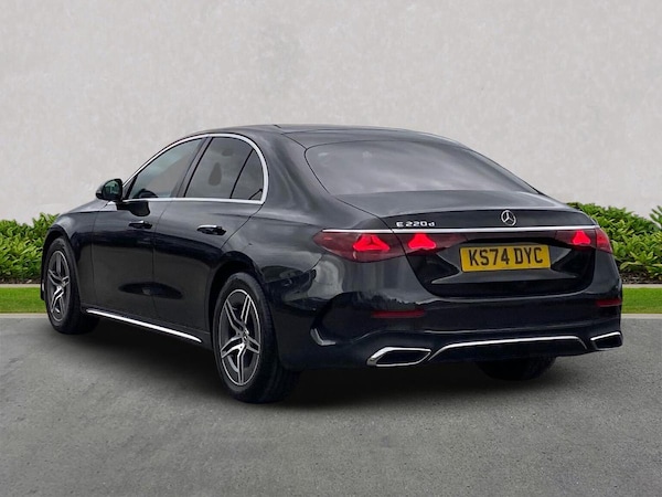 Used Mercedes-Benz E-Class 2024 for sale - 76143008: Photo 2