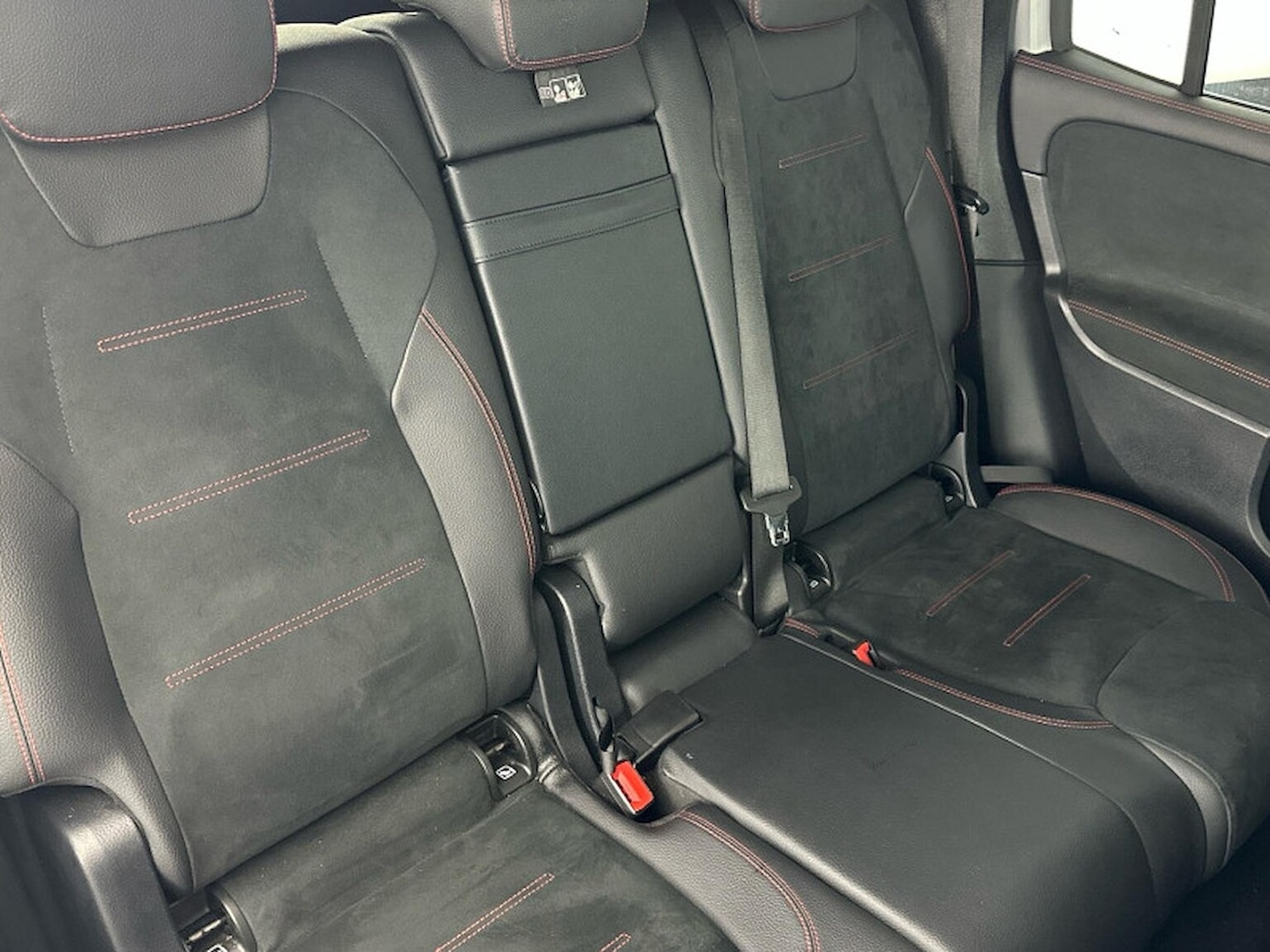 Used Mercedes-Benz GLB 2024 for sale - 76497327: Photo 5