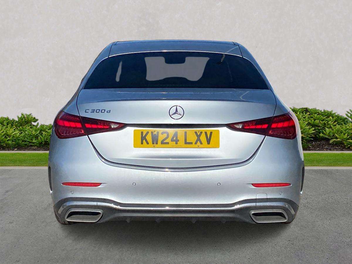 Used Mercedes-Benz C Class 2024 for sale - 78196028: Photo 4