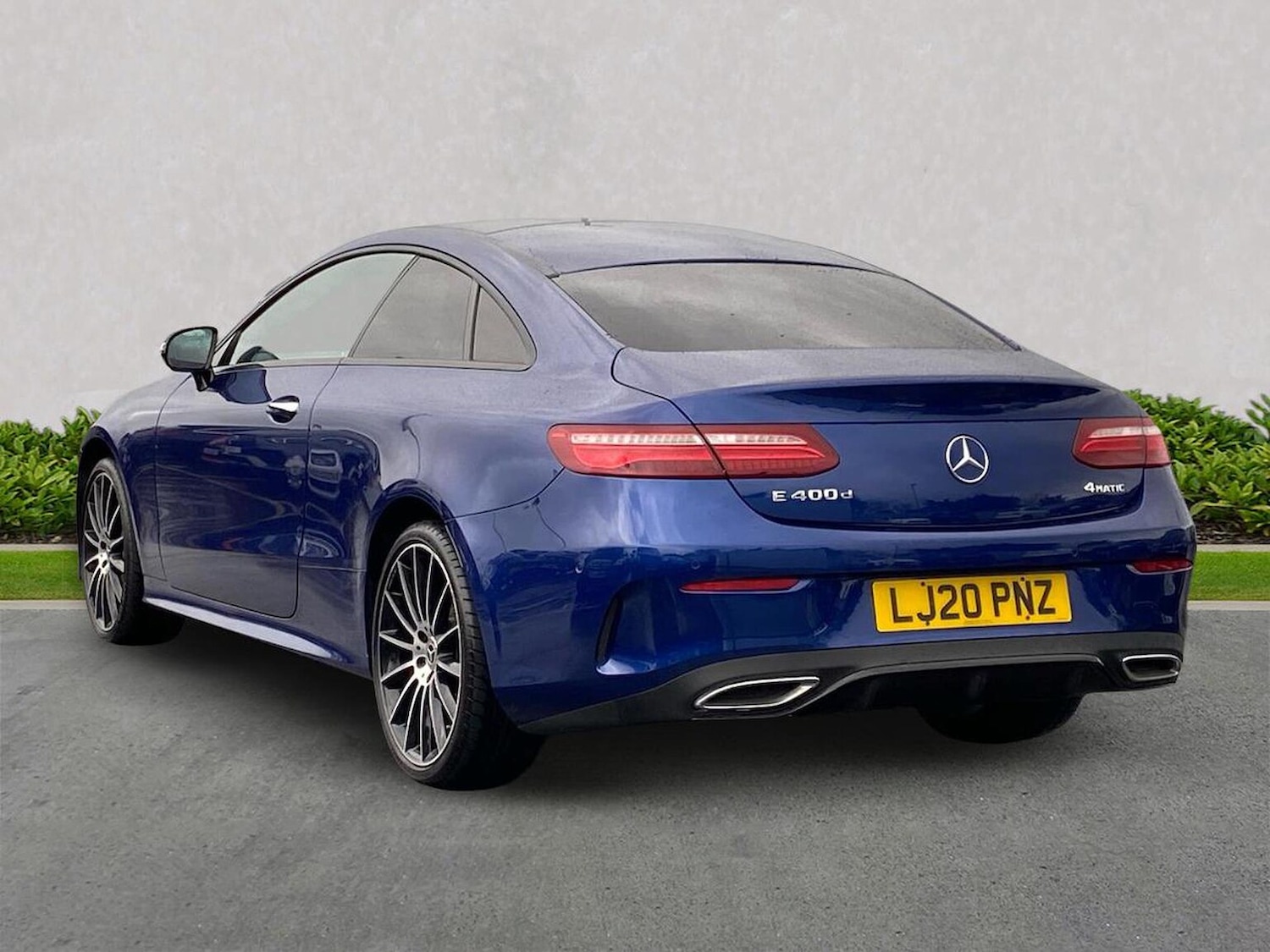 Used Mercedes-Benz E Class 2020 for sale - 76450570: Photo 2