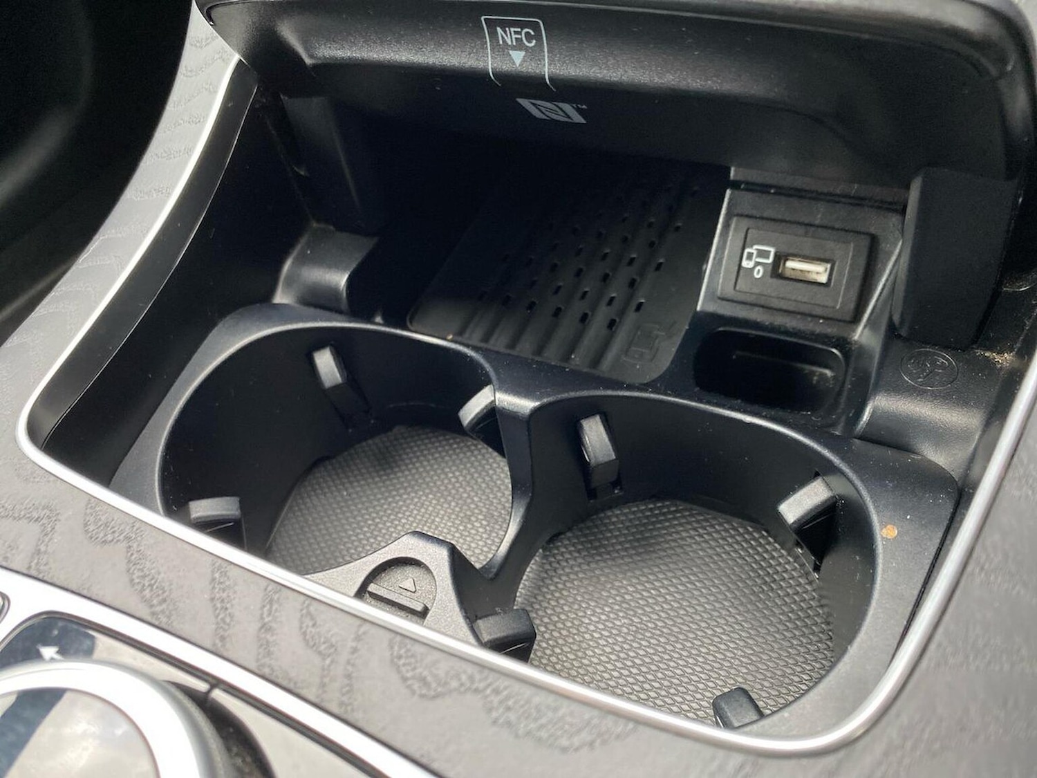 Used Mercedes-Benz E Class 2020 for sale - 76450570: Photo 32