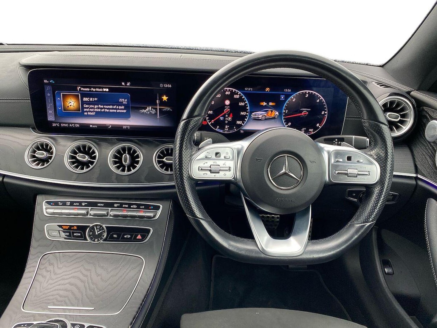 Used Mercedes-Benz E Class 2020 for sale - 76450570: Photo 9