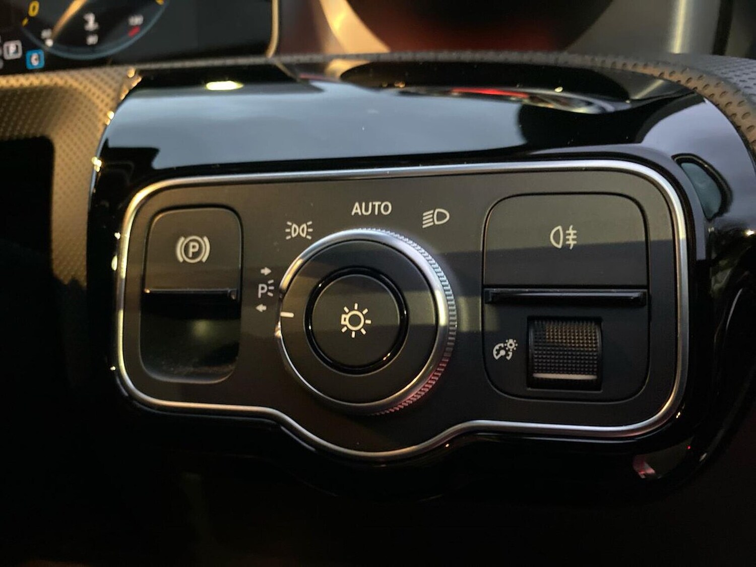 Used Mercedes-Benz A-Class 2018 for sale - 76687355: Photo 22