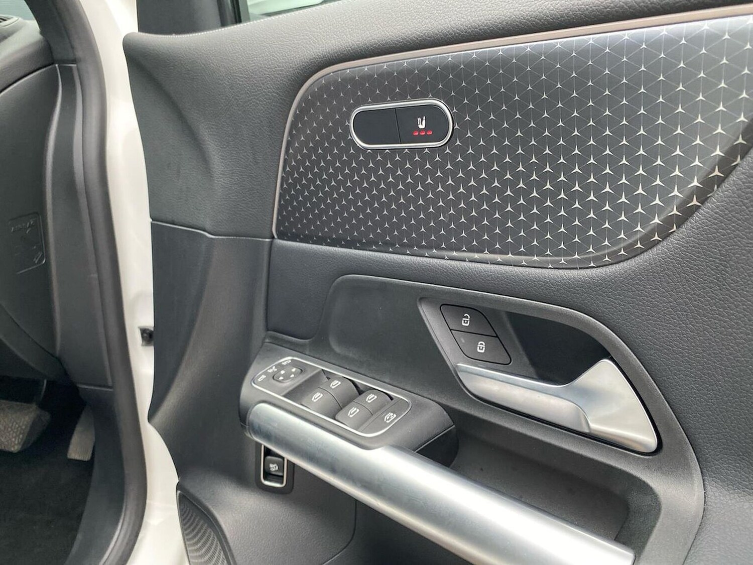 Used Mercedes-Benz EQA 2024 for sale - 77488252: Photo 40