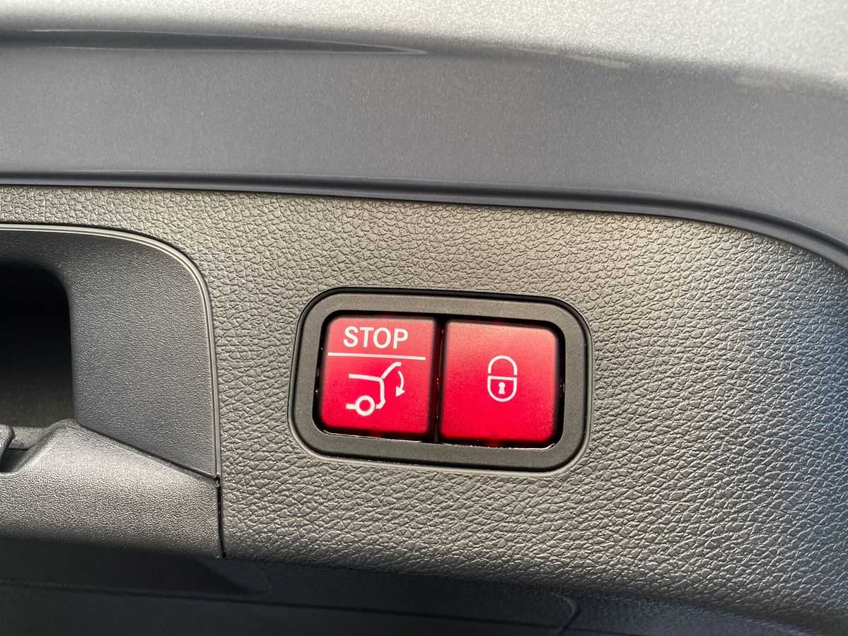 Used Mercedes-Benz EQC 2021 for sale - 77888637: Photo 40