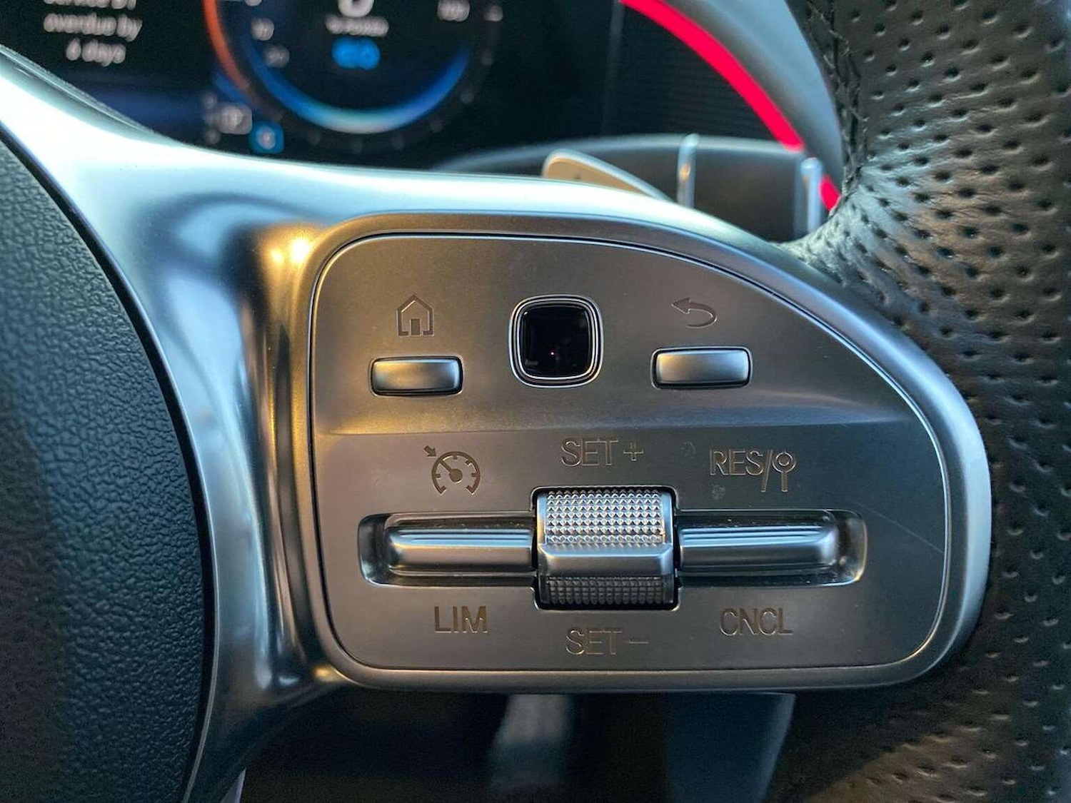 Used Mercedes-Benz EQC 2023 for sale - 77568679: Photo 27