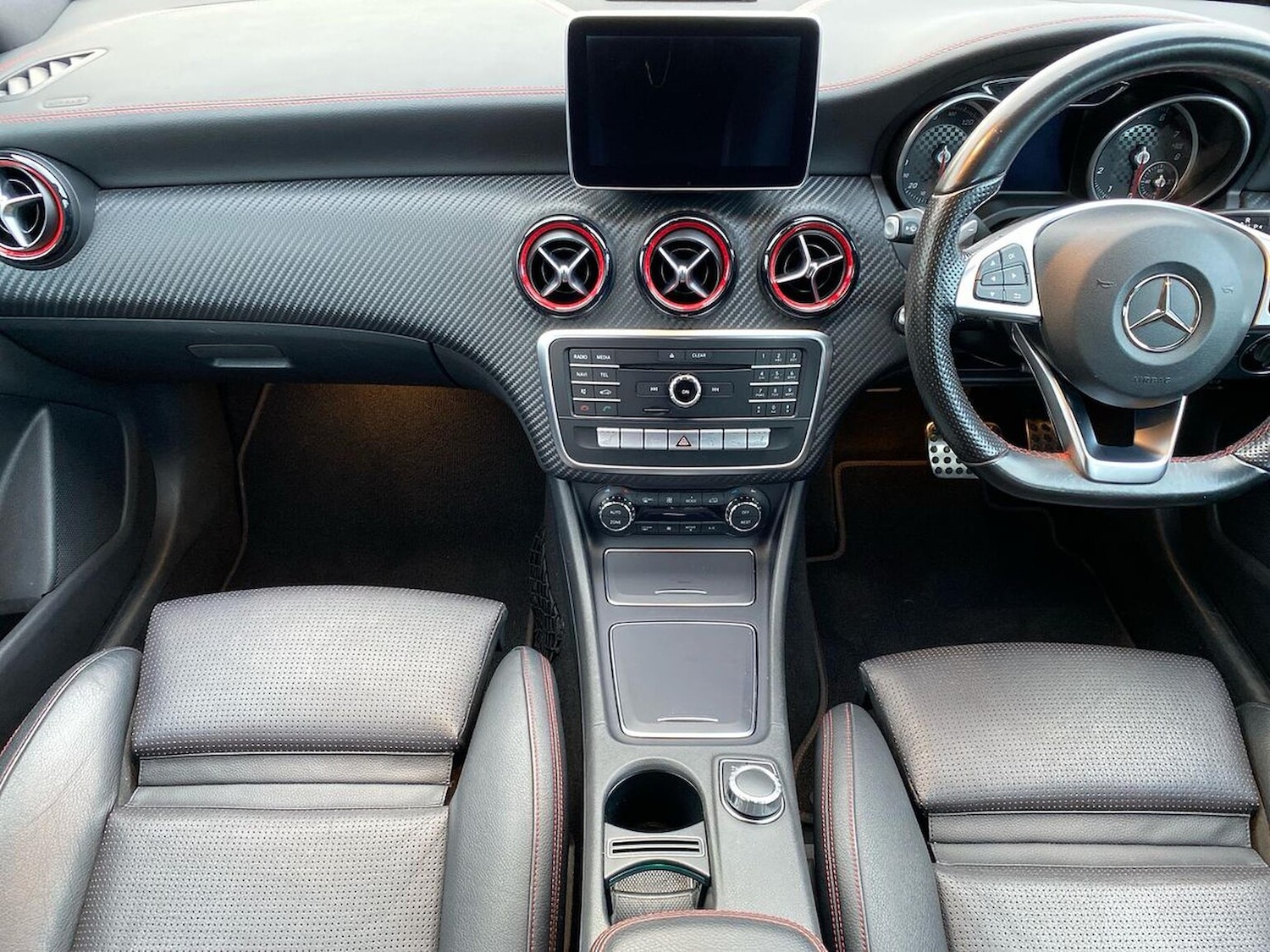 Used Mercedes-Benz A-Class 2016 for sale - 76379043: Photo 13